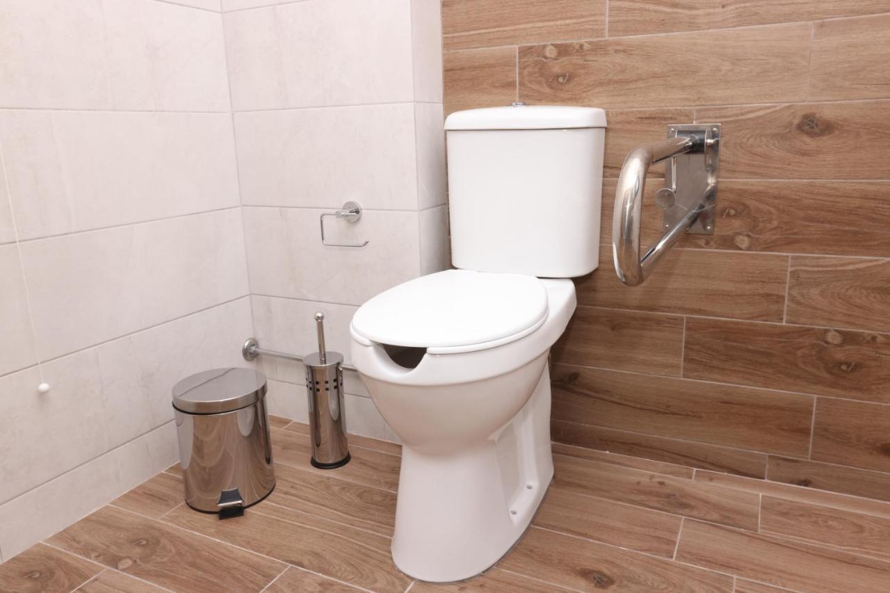 Cynthia Apart otel Vrasná Dış mekan fotoğraf